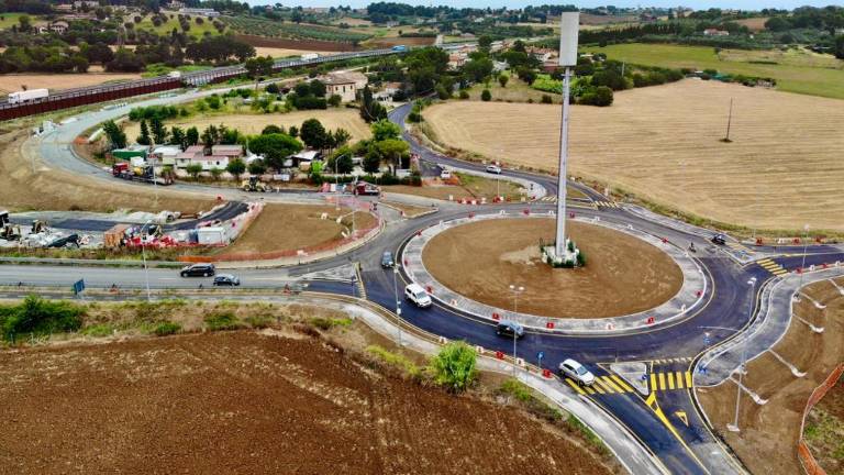 Misano, riaperta la rotonda su via Tavoleto all’incrocio con via Grotta Misano, riaperta la rotonda su via Tavoleto all’incrocio con via Grotta