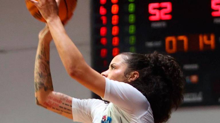 Basket A1 donne, Booker a 7” dalla fine scaccia i fantasmi e la E-Work Faenza batte Battipaglia