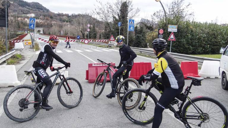 Verucchio. Il ponte riapre domenica, solo 29 giorni dopo la chiusura Verucchio. Il ponte riapre domenica, solo 29 giorni dopo la chiusura