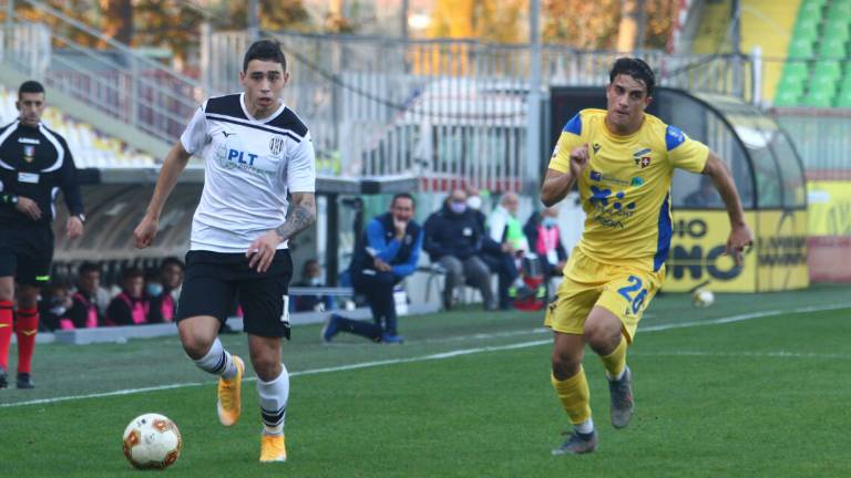 Calciomercato C, Rimini: Laverone e Pasa hanno rescisso, arrivano Capanni e Semeraro e Marchesi. Sereni alla Pro Sesto Calciomercato C, Rimini: Laverone e Pasa hanno rescisso, arrivano Capanni e Semeraro e Marchesi. Sereni alla Pro Sesto