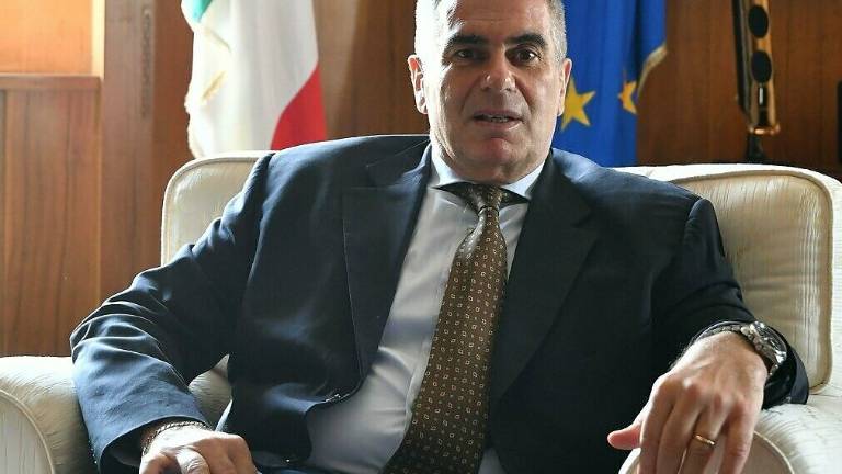 Forlì celebra la Repubblica con un grazie a medici e infermieri Forlì celebra la Repubblica con un grazie a medici e infermieri