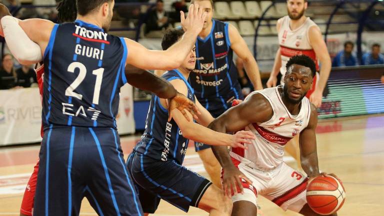 Basket A2 play-off, RivieraBanca si arrende a Treviglio in garatre (72-81) Basket A2 play-off, RivieraBanca si arrende a Treviglio in garatre (72-81)