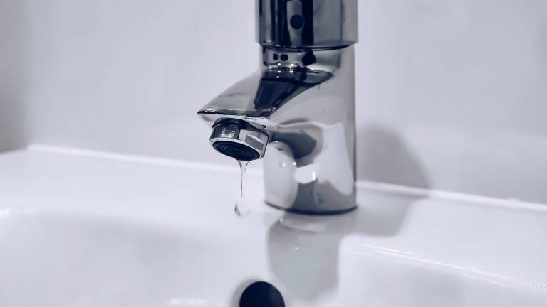 Imola, senza acqua una buona parte della città: “Guasto al serbatoio di Pontesanto” Imola, senza acqua una buona parte della città: “Guasto al serbatoio di Pontesanto”