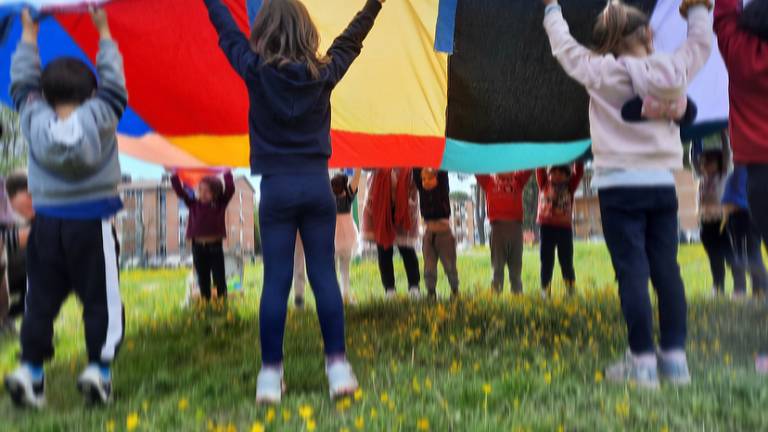 Cesena, i bambini della scuola d'infanzia Vigne Parco incontrano i piccoli ucraini Cesena, i bambini della scuola d'infanzia Vigne Parco incontrano i piccoli ucraini