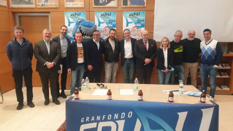 Ciclismo, Cattolica: ecco la Granfondo degli Squali 2022 Ciclismo, Cattolica: ecco la Granfondo degli Squali 2022