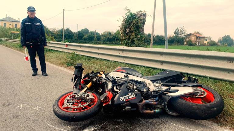 Rimini. Grave incidente sulla Marecchiese, un motociclista ricoverato a Cesena Rimini. Grave incidente sulla Marecchiese, un motociclista ricoverato a Cesena