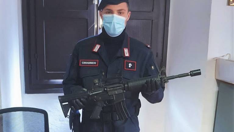 Castel del Rio, si fingono terroristi on line. Denunciati Castel del Rio, si fingono terroristi on line. Denunciati
