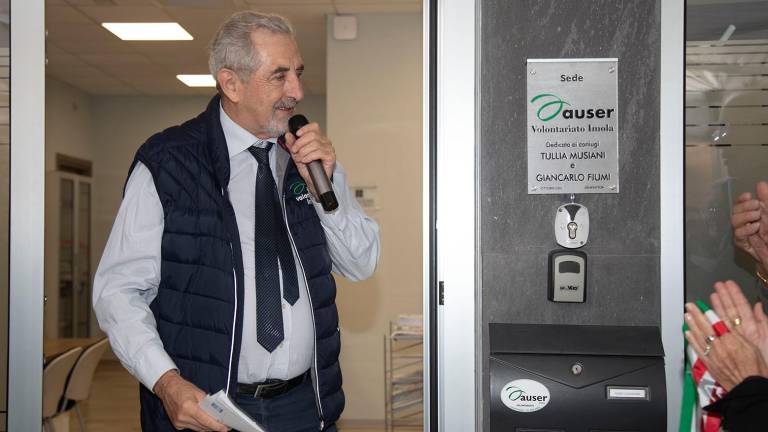 Imola. Inaugurata la nuova sede di Auser comprata grazie a un lascito testamentario Imola. Inaugurata la nuova sede di Auser comprata grazie a un lascito testamentario