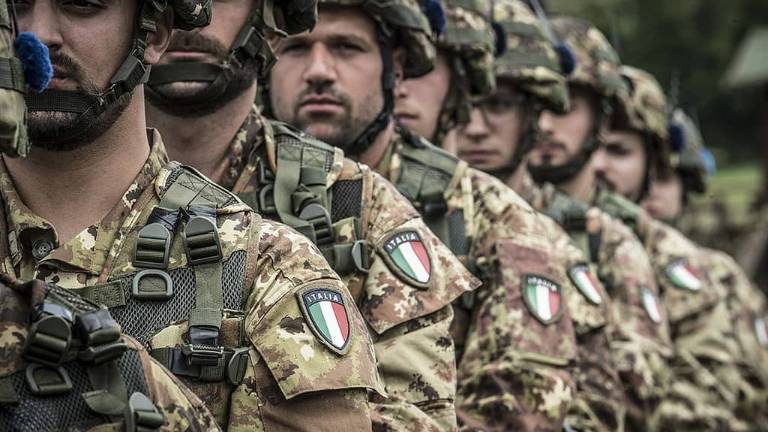 Forlì, l'Ascom: Intervenga l'esercito contro caporalato e abusivi Forlì, l'Ascom: Intervenga l'esercito contro caporalato e abusivi
