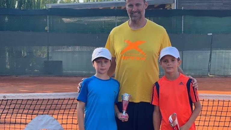 Tennis, Foggia e Biondi trionfano al Tennix Tennis, Foggia e Biondi trionfano al Tennix