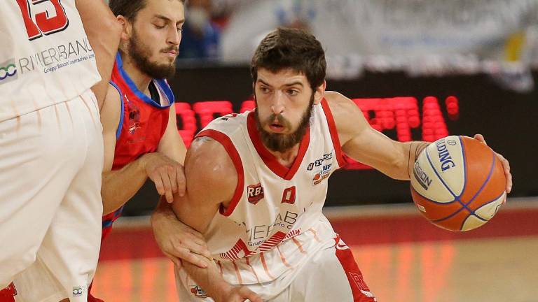 Basket B, Tassinari, Vico, Trapani e Anumba: professione leader Basket B, Tassinari, Vico, Trapani e Anumba: professione leader