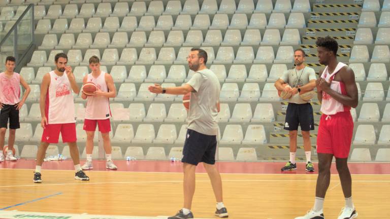 Basket A2, l'OraSì è ripartita: oggi open day per i tifosi Basket A2, l'OraSì è ripartita: oggi open day per i tifosi