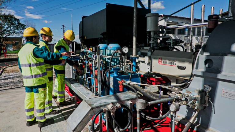 Ravenna. Energia elettrica dal salto di pressione del gas, ecco il nuovo impianto del turboespansore Ravenna. Energia elettrica dal salto di pressione del gas, ecco il nuovo impianto del turboespansore