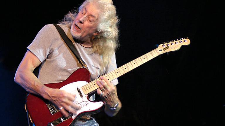 John Mayall dà l'addio alle scene. Salta il tour italiano John Mayall dà l'addio alle scene. Salta il tour italiano
