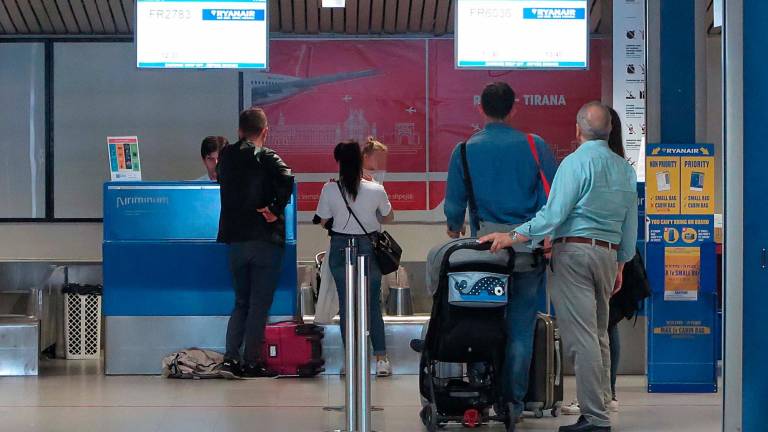 Rimini, aeroporto: +12% di passeggeri rispetto ai primi 9 mesi del 2023, Tirana e Cagliari le mete più gettonate Rimini, aeroporto: +12% di passeggeri rispetto ai primi 9 mesi del 2023, Tirana e Cagliari le mete più gettonate