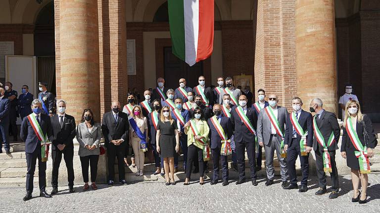 Rimini. Festa della Repubblica speciale per gli angeli del Covid Rimini. Festa della Repubblica speciale per gli angeli del Covid