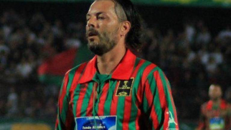 Calcio, malore all'interno del suo bar: muore Giovanni Tiberi, ex attaccante dell'Imolese Calcio, malore all'interno del suo bar: muore Giovanni Tiberi, ex attaccante dell'Imolese