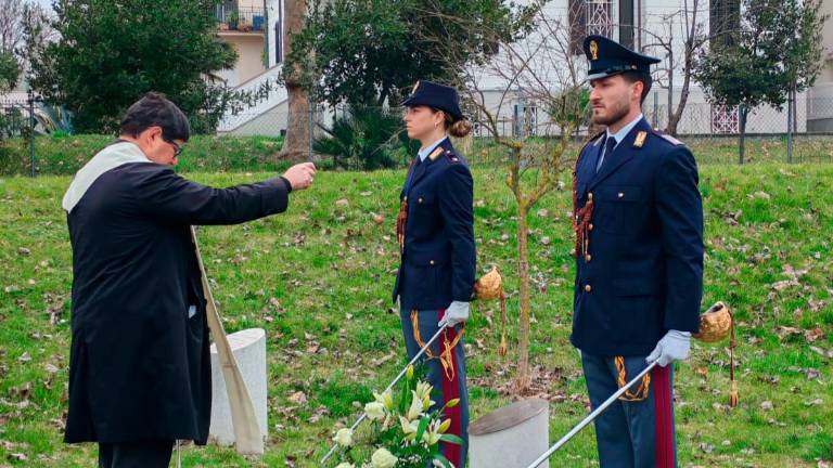 Rimini, “Il coraggio di fare la cosa giusta”: incontro al “Marco Polo” sulle discriminazioni organizzato dalla Questura Rimini, “Il coraggio di fare la cosa giusta”: incontro al “Marco Polo” sulle discriminazioni organizzato dalla Questura