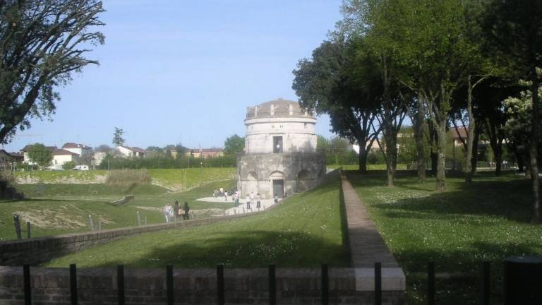 Volontario rapinato da baby gang a Ravenna. Tre minori a processo Volontario rapinato da baby gang a Ravenna. Tre minori a processo