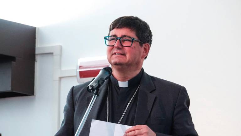 Il vescovo monsignor Nicolò Anselmi Il vescovo monsignor Nicolò Anselmi