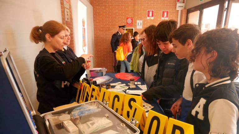 Ravenna, la festa della Polizia di Stato al Pala de Andrè - Gallery Ravenna, la festa della Polizia di Stato al Pala de Andrè - Gallery