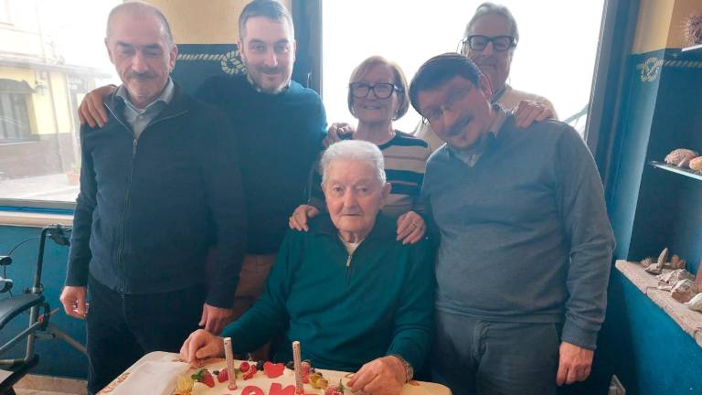 Un secolo di mare, Cattolica festeggia i 100 anni di Franco Prioli Un secolo di mare, Cattolica festeggia i 100 anni di Franco Prioli