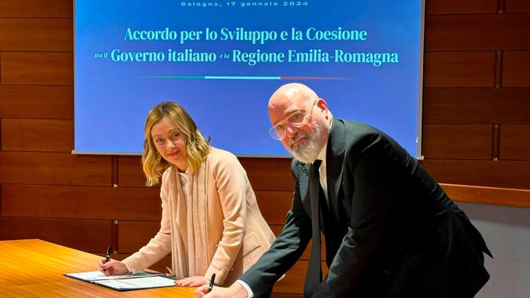 Il presidente della Regione Stefano Bonaccini e la premier Giorgia Meloni Il presidente della Regione Stefano Bonaccini e la premier Giorgia Meloni