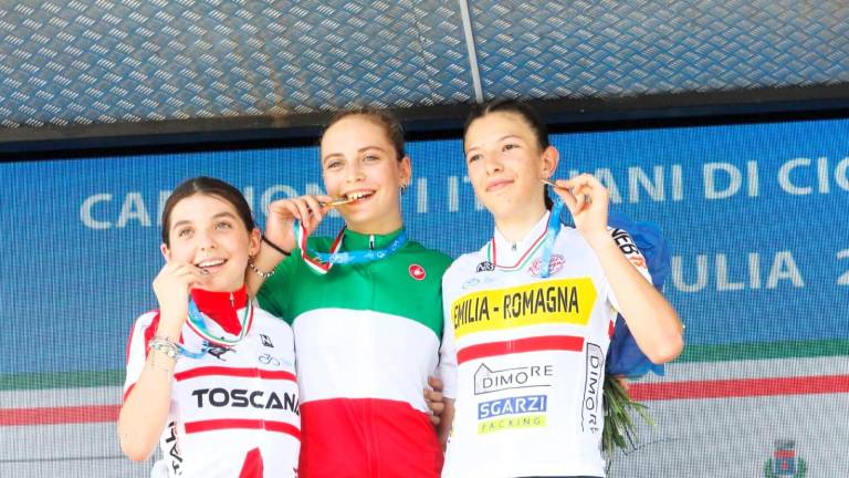 In alto il podio della gara Esordienti 2° anno con a destra Ginevra Sambi In alto il podio della gara Esordienti 2° anno con a destra Ginevra Sambi