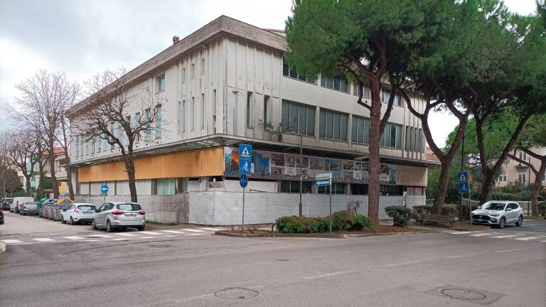 La sede dell’ex Coop in viale Roma La sede dell’ex Coop in viale Roma