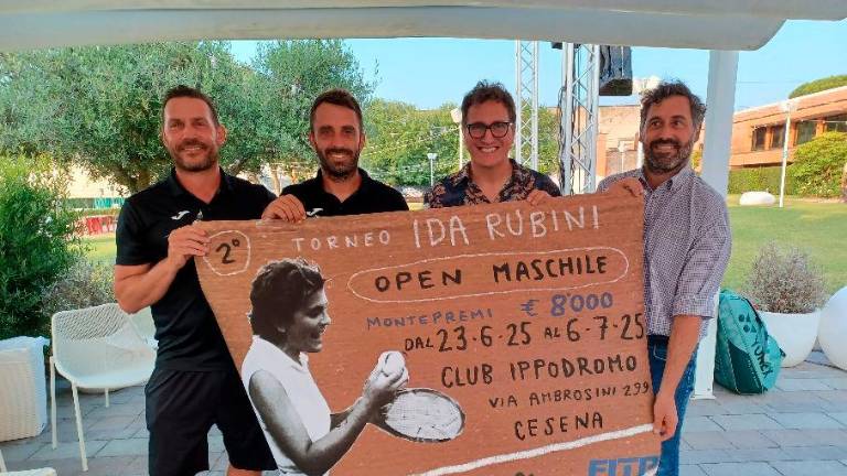 Tennis Open: ai nastri di partenza il “Rubini” dell’Ippodromo, avanzano il “Seta” femminile al Cacciari e il “Pretolani” al Maretennis Tennis Open: ai nastri di partenza il “Rubini” dell’Ippodromo, avanzano il “Seta” femminile al Cacciari e il “Pretolani” al Maretennis