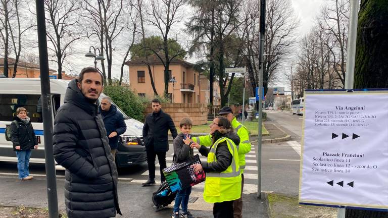 Cesena, primo giorno a palazzo Mazzini Marinelli per gli studenti della media “Viale della Resistenza” - Gallery Cesena, primo giorno a palazzo Mazzini Marinelli per gli studenti della media “Viale della Resistenza” - Gallery