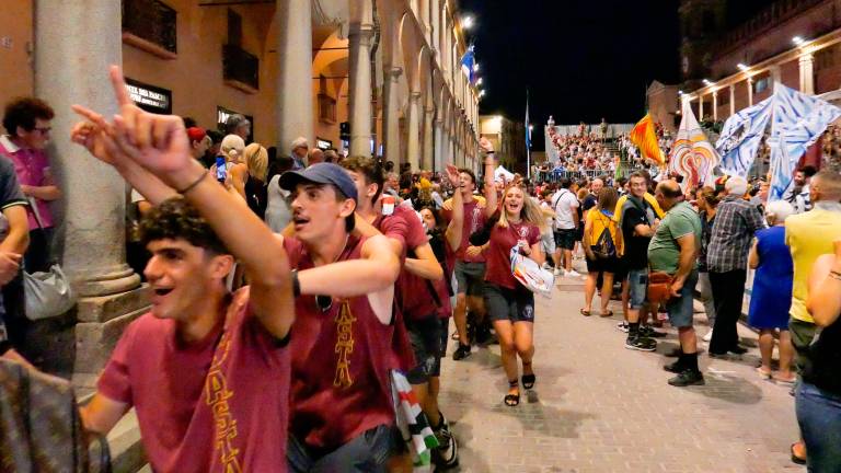 Faenza, Campionati italiani sbandieratori: città invasa da appassionati da tutta Italia - Gallery Faenza, Campionati italiani sbandieratori: città invasa da appassionati da tutta Italia - Gallery