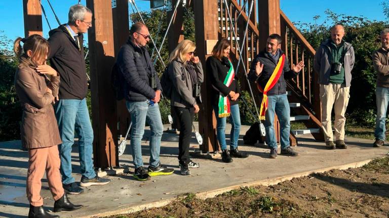 Ravenna, Valle Mandriole, ecco la nuova torretta di avvistamento Ravenna, Valle Mandriole, ecco la nuova torretta di avvistamento