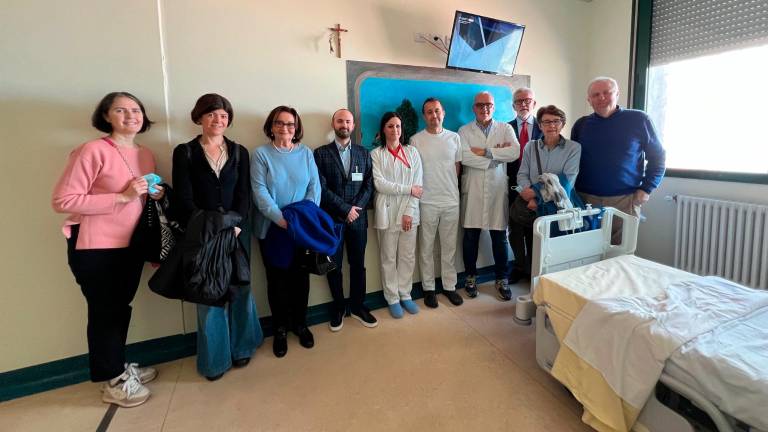 Ravenna, 14 televisori donati a Oncologia nel nome di Tommaso Sintini Ravenna, 14 televisori donati a Oncologia nel nome di Tommaso Sintini