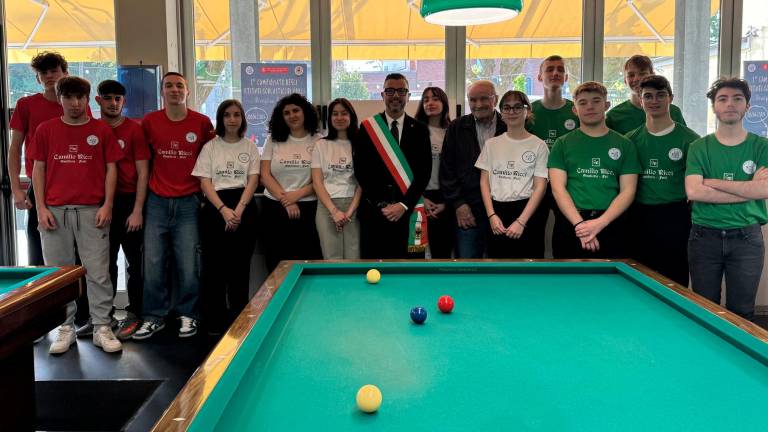 Forlì, quattro scuole superiori si sfidano a biliardo Forlì, quattro scuole superiori si sfidano a biliardo