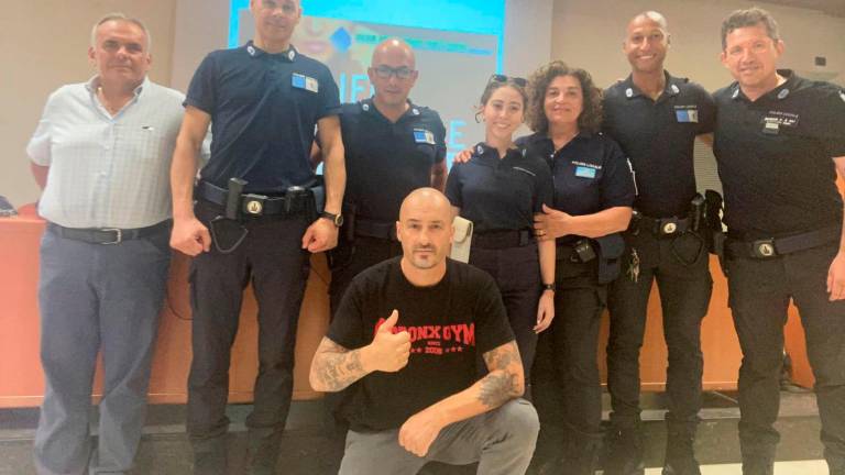 Cesena, corso di autodifesa presso la sede Iscom Cesena, corso di autodifesa presso la sede Iscom