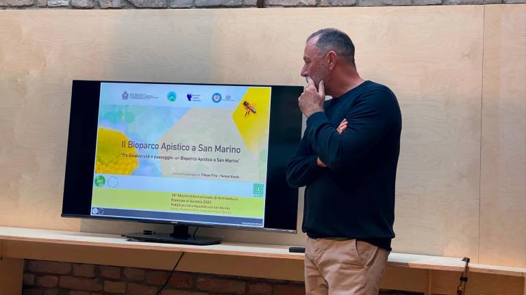 Presentato il Bioparco Apistico Sammarinese alla Biennale di Architettura Presentato il Bioparco Apistico Sammarinese alla Biennale di Architettura