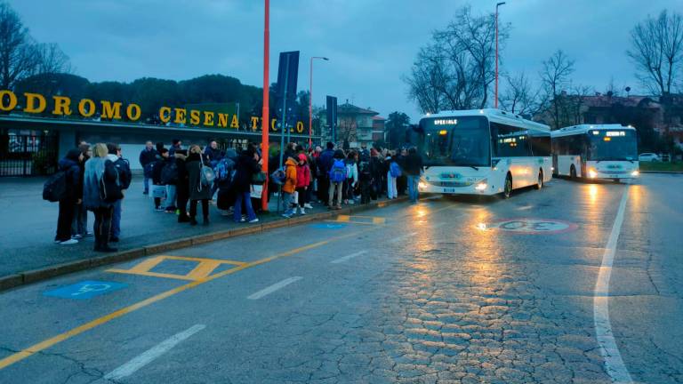Cesena, primo giorno a palazzo Mazzini Marinelli per gli studenti della media “Viale della Resistenza” - Gallery Cesena, primo giorno a palazzo Mazzini Marinelli per gli studenti della media “Viale della Resistenza” - Gallery