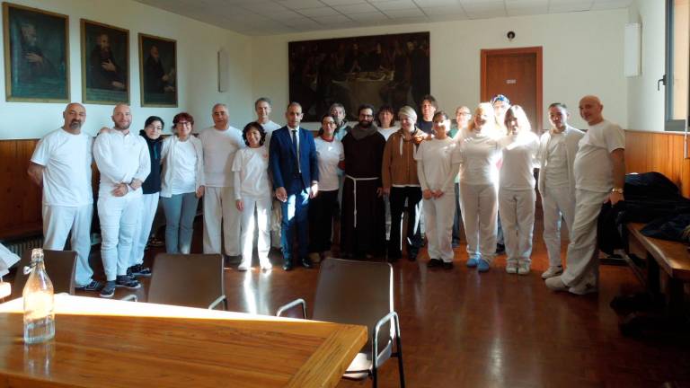 Massaggi Shiatsu dai frati Cappuccini di Cesena e all’Ostello di Linaro: il ricavato in beneficenza per gli alluvionati Massaggi Shiatsu dai frati Cappuccini di Cesena e all’Ostello di Linaro: il ricavato in beneficenza per gli alluvionati