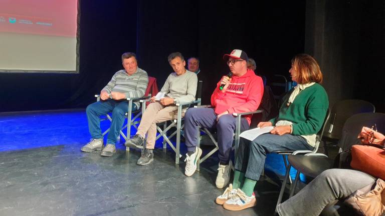 Riccione. A San Lorenzo la sicurezza arriva con più agenti, videosorveglianza, cene, incontri, rap e Hip-hop Riccione. A San Lorenzo la sicurezza arriva con più agenti, videosorveglianza, cene, incontri, rap e Hip-hop
