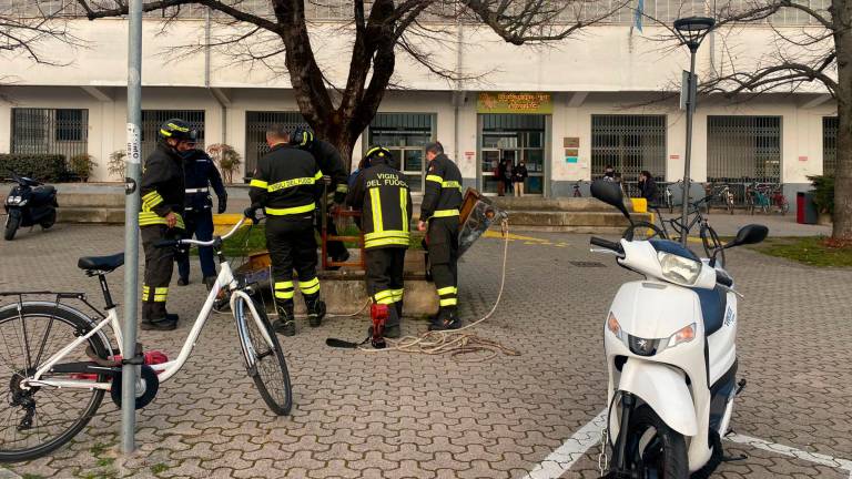 Cesena: violato nella notte il bunker dell’Ex Arrigoni - VIDEO Cesena: violato nella notte il bunker dell’Ex Arrigoni - VIDEO