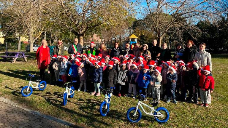 Forlì, da Brn 40 balance bike per i bambini delle scuole dell’Infanzia Forlì, da Brn 40 balance bike per i bambini delle scuole dell’Infanzia