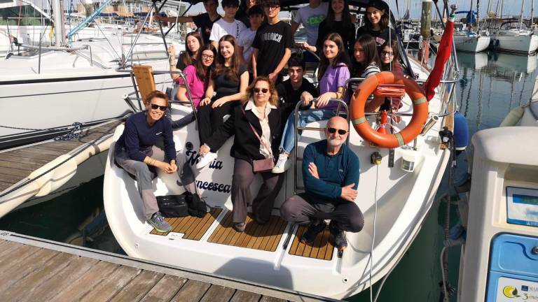 Rimini. La gita scolastica si fa anche in barca a vela Rimini. La gita scolastica si fa anche in barca a vela