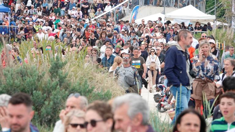 Rimini, Frecce tricolori con oltre 70mila spettatori. Appuntamento al 2026 Rimini, Frecce tricolori con oltre 70mila spettatori. Appuntamento al 2026