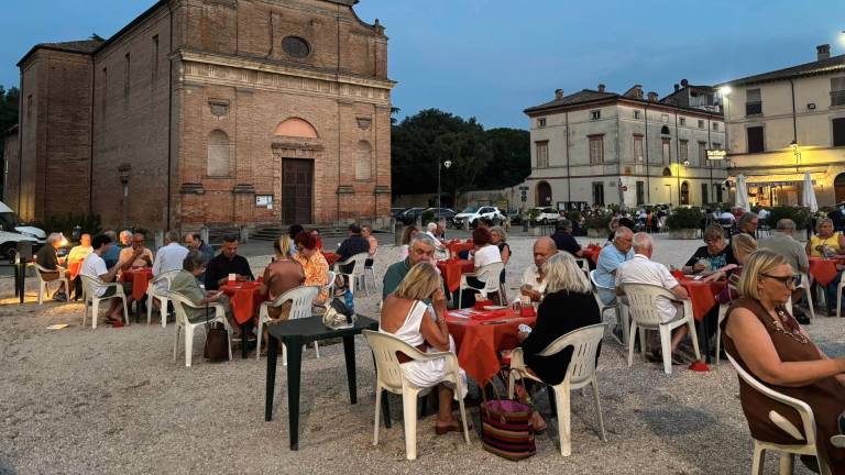 Il gioco che unisce: 75 anni di bridge a Forlì. Partiti i nuovi corsi per principianti Il gioco che unisce: 75 anni di bridge a Forlì. Partiti i nuovi corsi per principianti