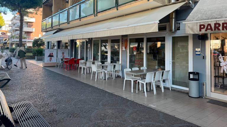 Cesenatico, furto notturno in una manciata di secondi al ristorante di viale Carducci VIDEO Cesenatico, furto notturno in una manciata di secondi al ristorante di viale Carducci VIDEO