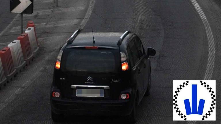 Fa inversione sulla circonvallazione, provoca un incidente e scappa: scoperto 45enne faentino Fa inversione sulla circonvallazione, provoca un incidente e scappa: scoperto 45enne faentino