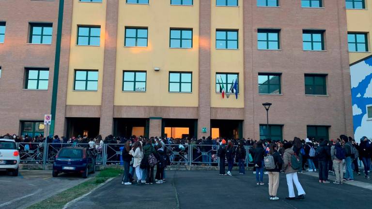 Il “Liceo del Made in Italy” bocciato dai professori del Monti di Cesena Il “Liceo del Made in Italy” bocciato dai professori del Monti di Cesena