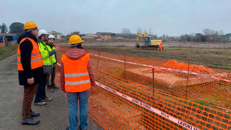 Bagnacavallo. Sottopasso: oggi sopralluogo al cantiere assieme a RFI, Italferr e ditta Rem per monitorare lo stato di avanzamento Bagnacavallo. Sottopasso: oggi sopralluogo al cantiere assieme a RFI, Italferr e ditta Rem per monitorare lo stato di avanzamento