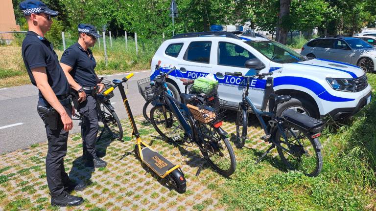 Bellaria, trovate 4 biciclette e un monopattino rubati: ecco come recuperarli Bellaria, trovate 4 biciclette e un monopattino rubati: ecco come recuperarli